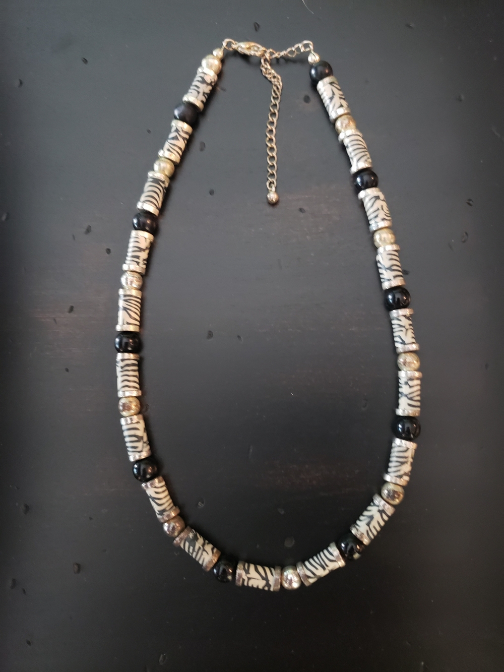 Stylish Black & White Zebra Bead Necklace